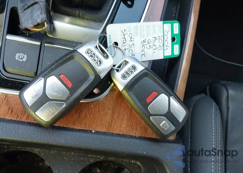 2021 Audi Q5 Premium Plus 55 Tfsi E Quattro S Tronic from USA, damaged, VIN WA1E2AFY3M2045103